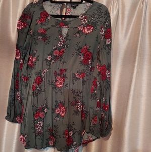 Torrid floral peplum size 0